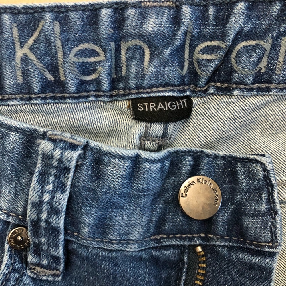 Calvin Klein Classic Blue Straight Leg Jeans - Picture 2 of 12